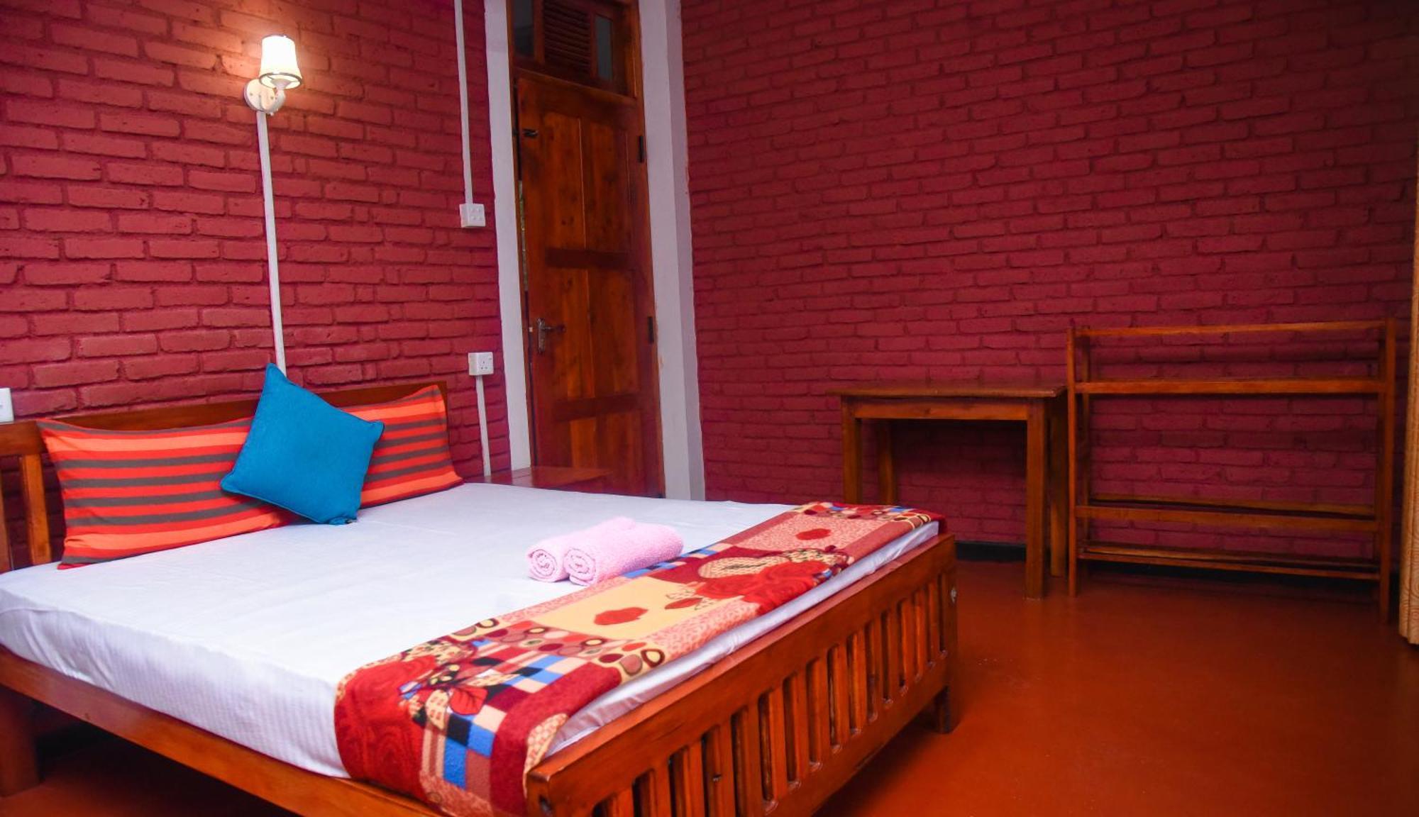 Bed and Breakfast Eco Salient View à Ella Extérieur photo