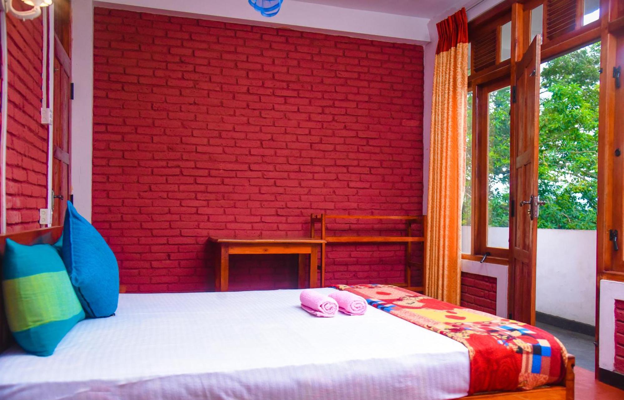 Bed and Breakfast Eco Salient View à Ella Extérieur photo